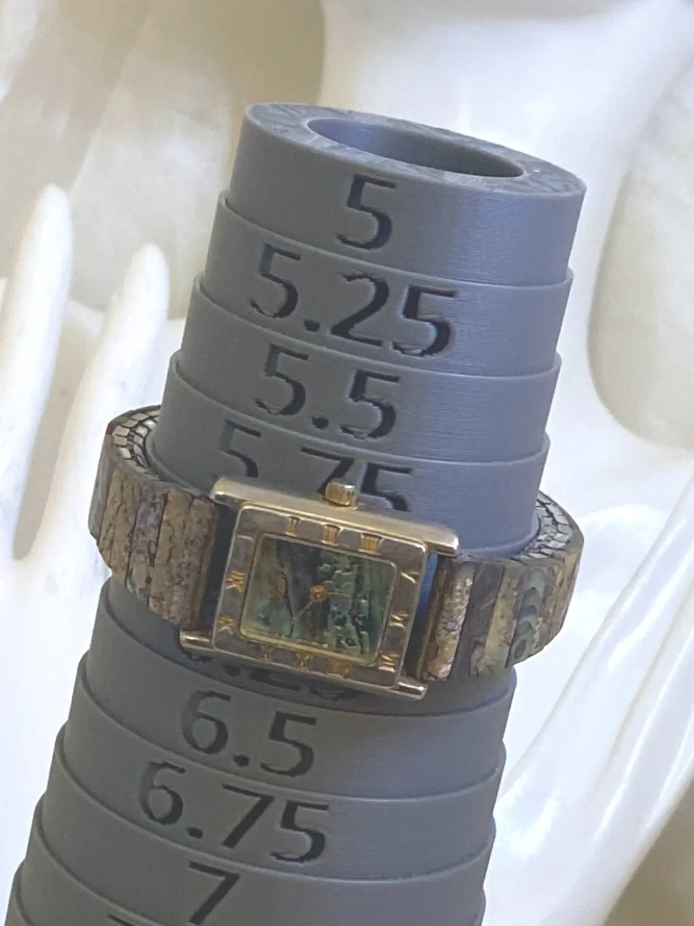Vintage 80s Ling Genuine Abalone Shell Bracelet Watch Hong Kong Stretch Band